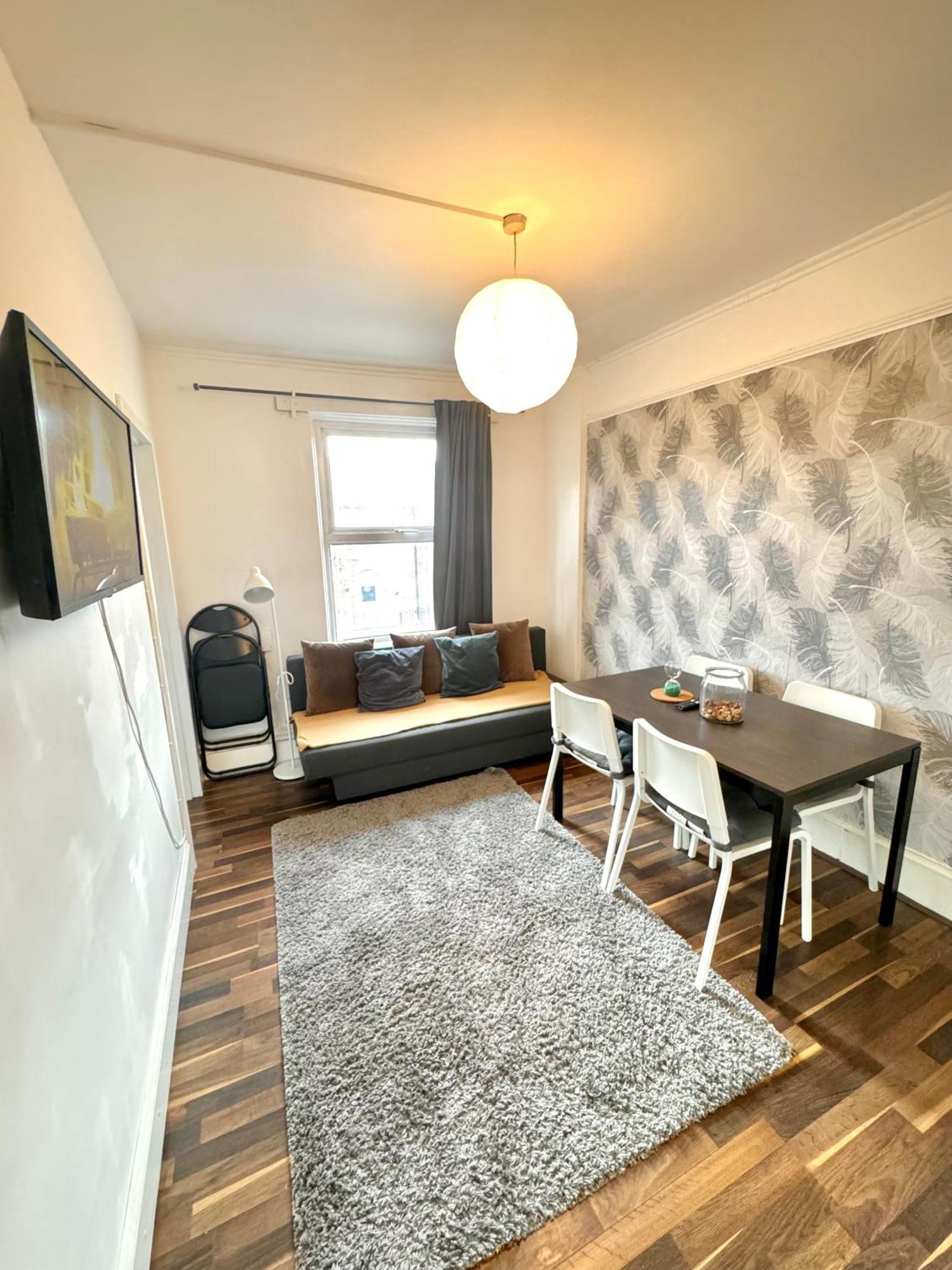 2 Bed Apt Sofa Bed Up To 6 London Luaran gambar